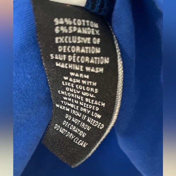 MLB Royal Blue Texas Rangers Crop Top with Team Emblem - Picture 7 of 7